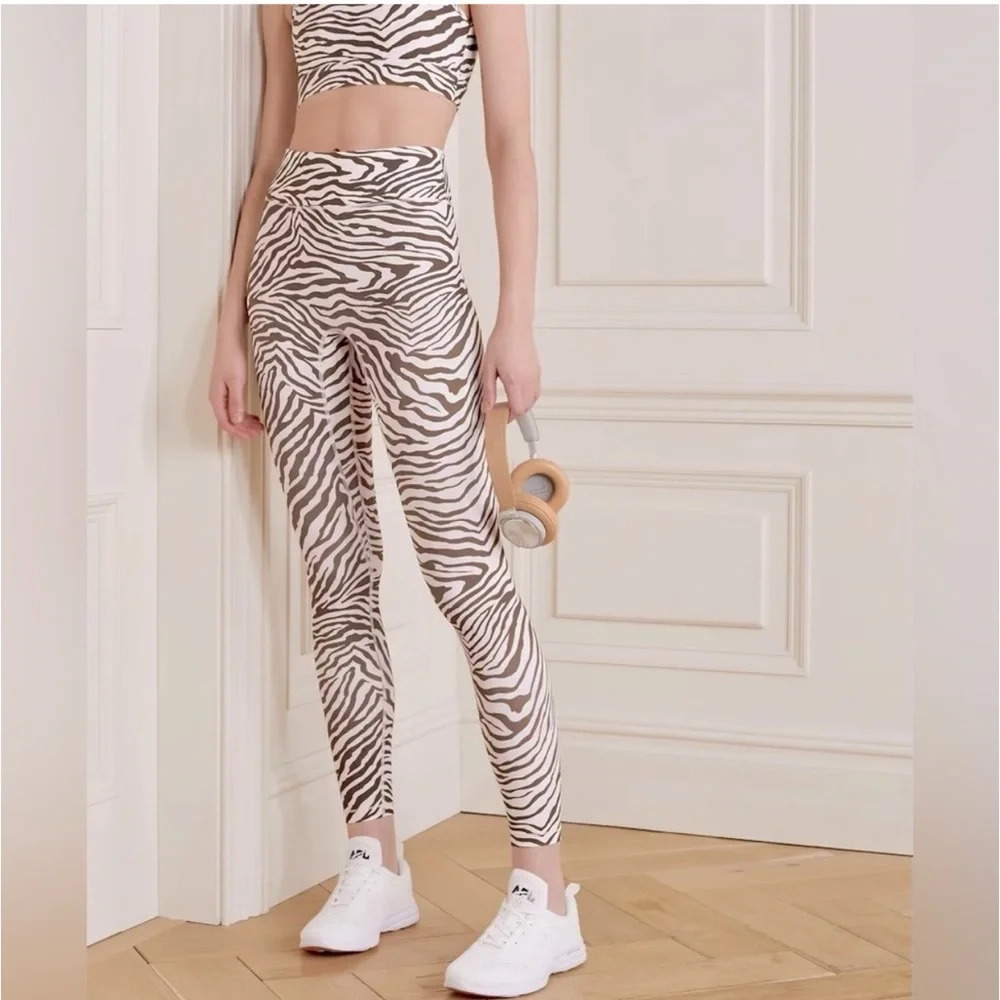 Bandier All Access Center Stage Leggings Zebra Cream Brown High Rise Animal NEW